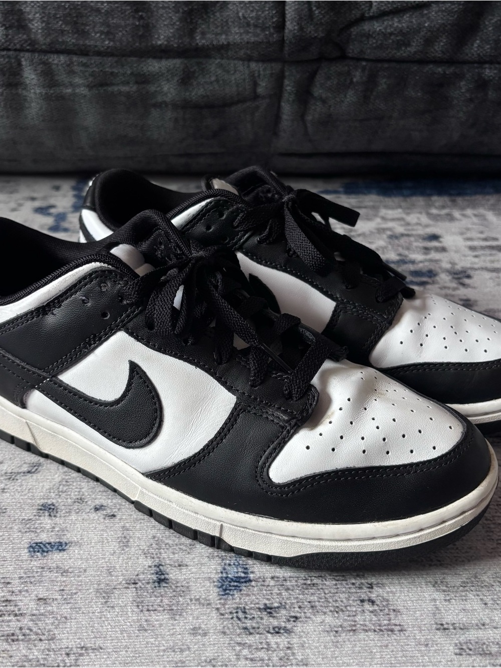 Nike Dunk Low ‘Panda’